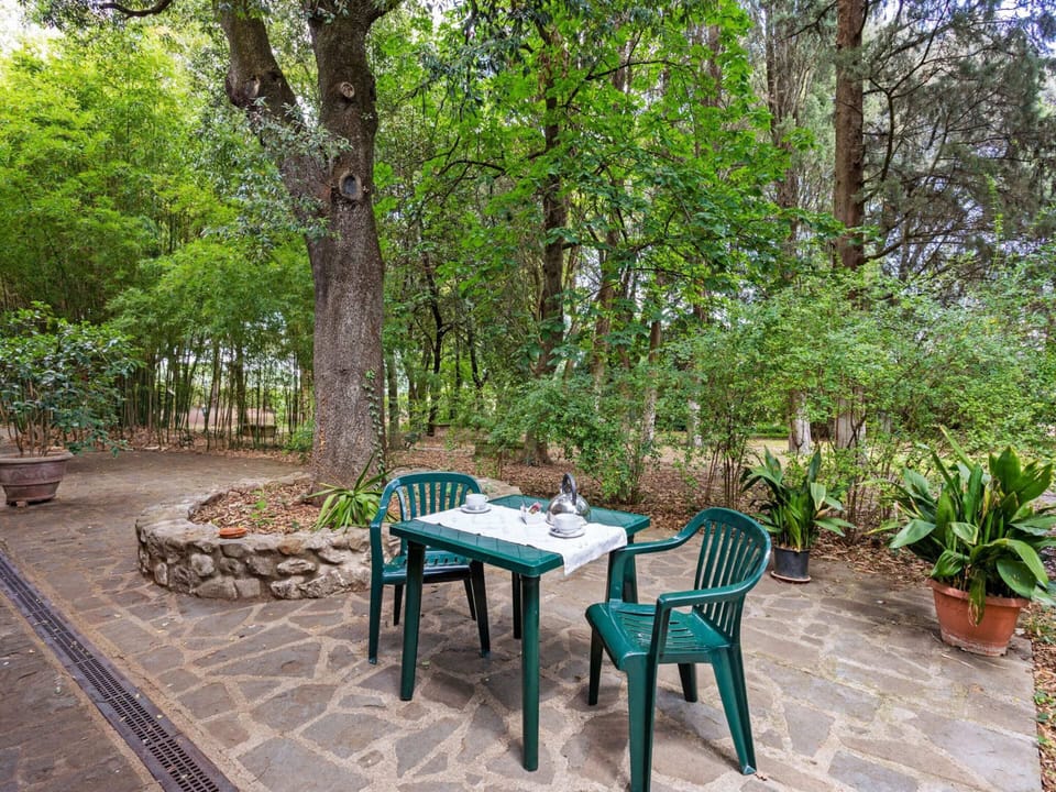 Apartment | Dining