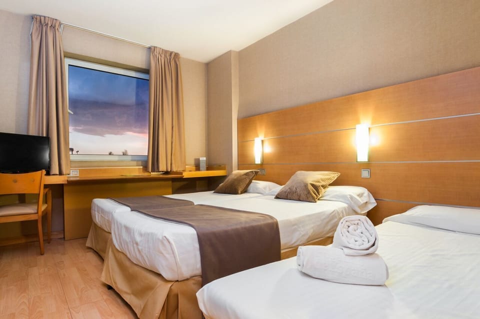 Double Room (with extra bed) (3 Adults) | Minibar, in-room safe, desk, free WiFi