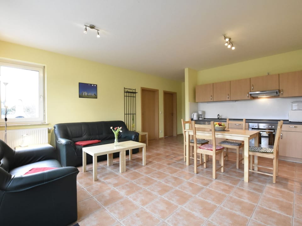 Apartment | Dining