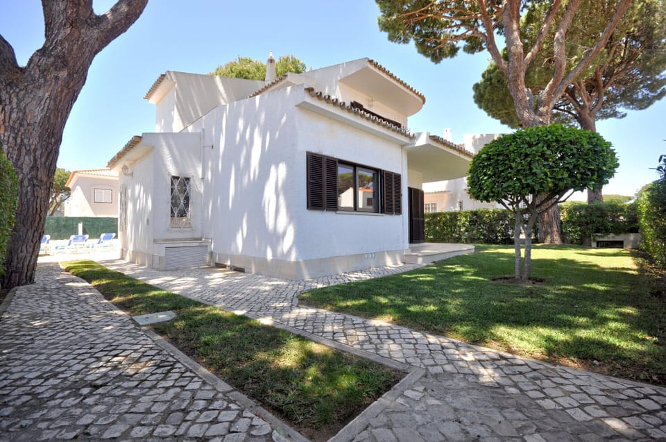 Villa | Exterior