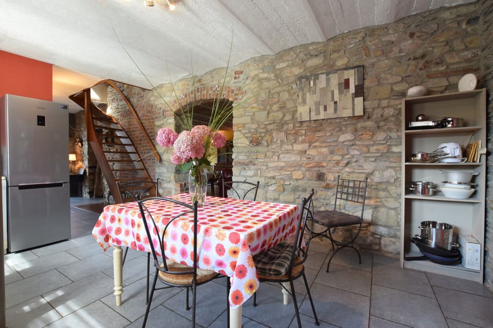 House | Dining