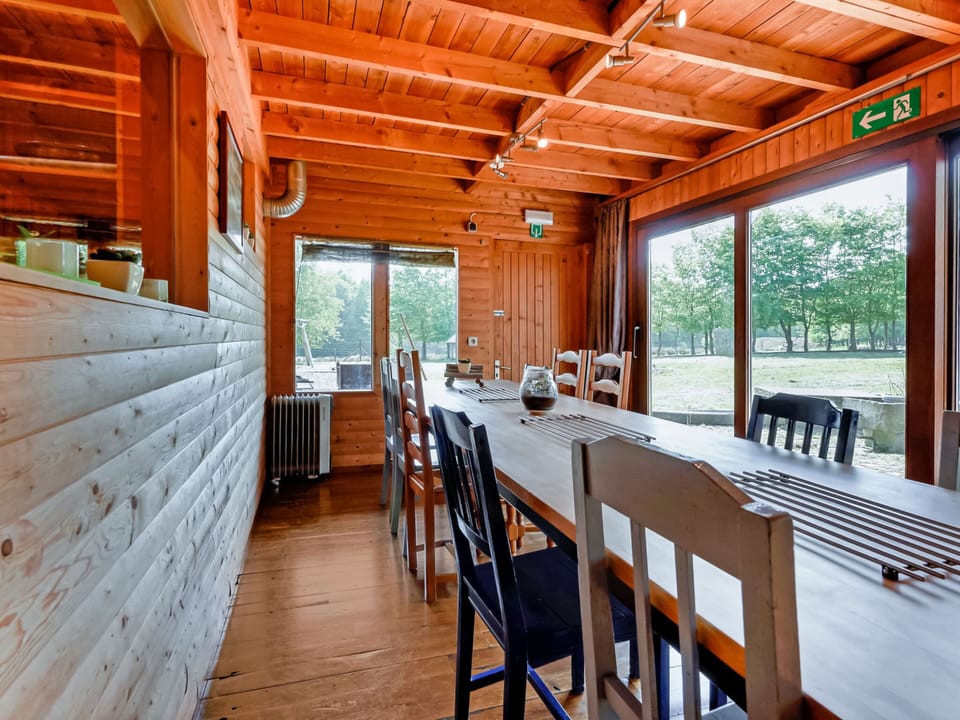 Cottage | Dining