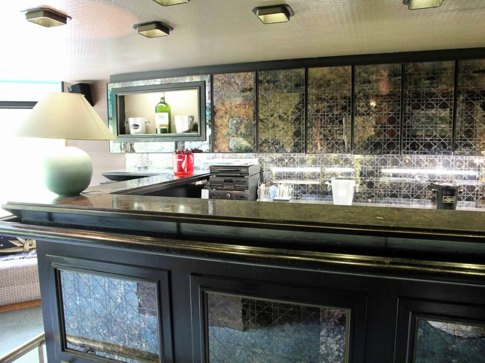 House | Dining