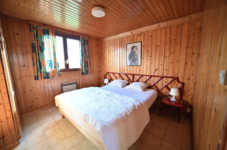 Holiday Home in Somme-leuze With Private Garden House in Belgium