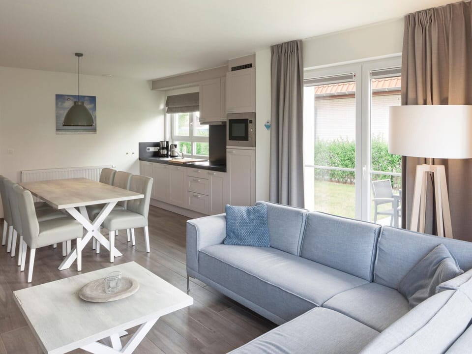 Villa | Dining
