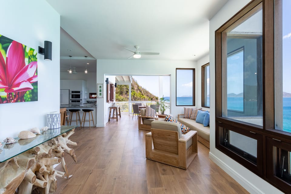 The indoors and outdoors are seamless