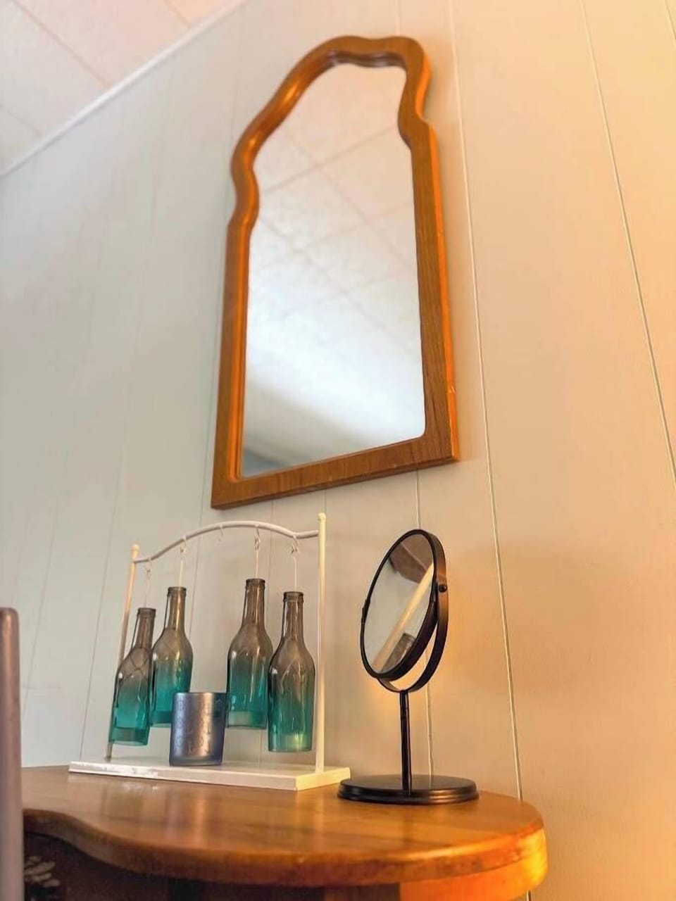 Small Vanity Area