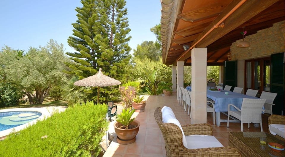 House | Balcony