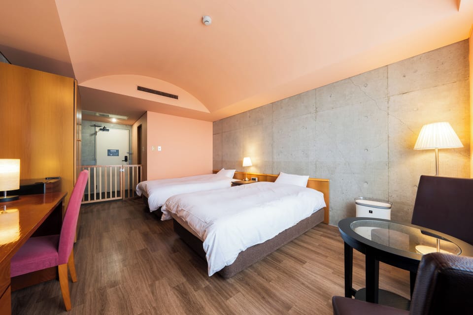 Standard Twin Room | WiFi (free), bed sheets