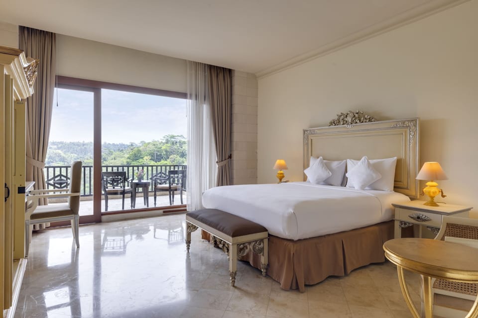 Deluxe Double Room | Premium bedding, in-room safe, desk, blackout drapes