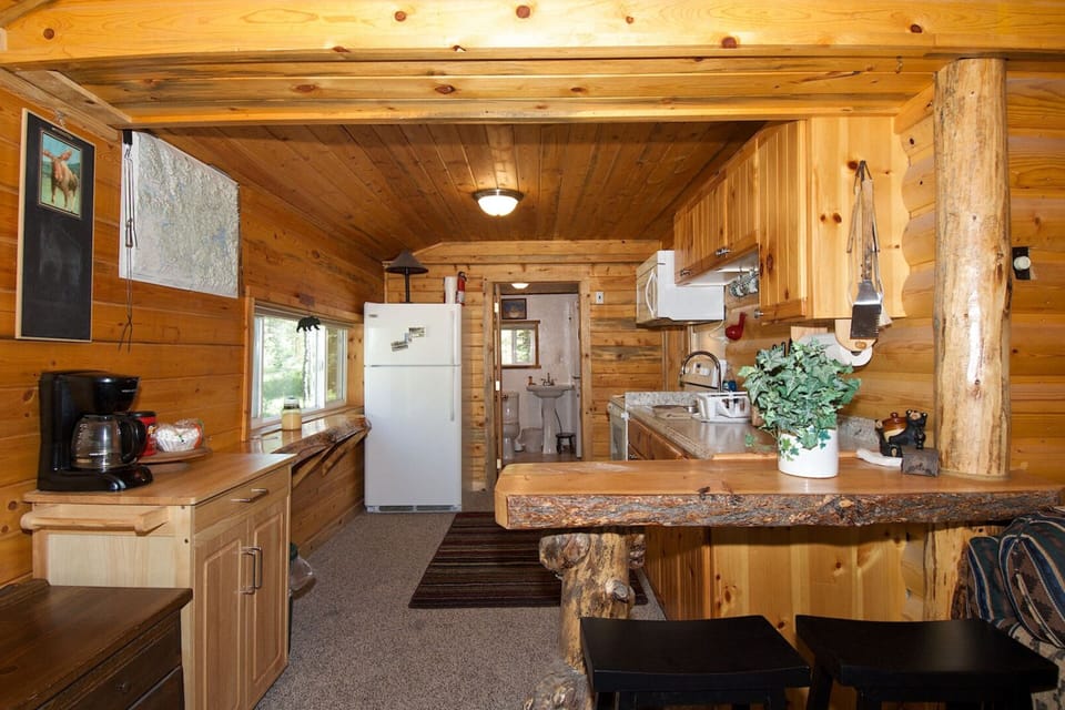 Villa (2 Bedrooms) | Private kitchen | Full-size fridge, microwave, oven, stovetop