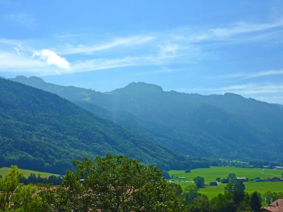 Apartment no. 2 combined living/bedroom and south-facing balcony, 33 sqm Apartment in Aschau im Chiemgau