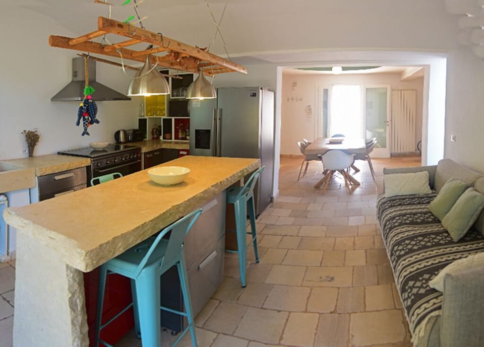 Kitchen and dining area