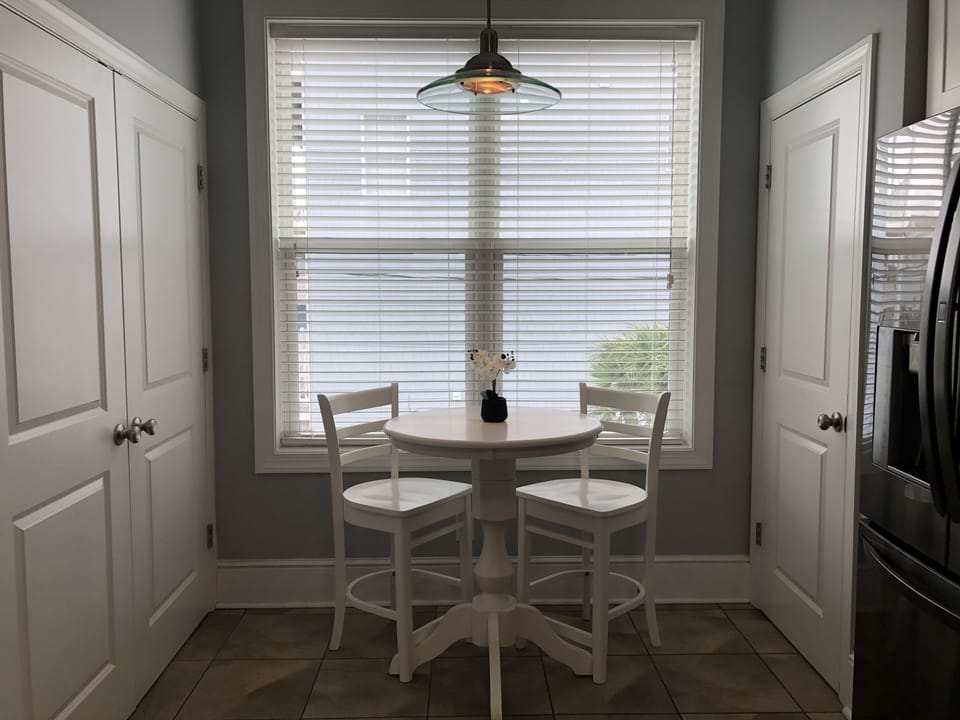 Cozy Kitchen dining area for 2