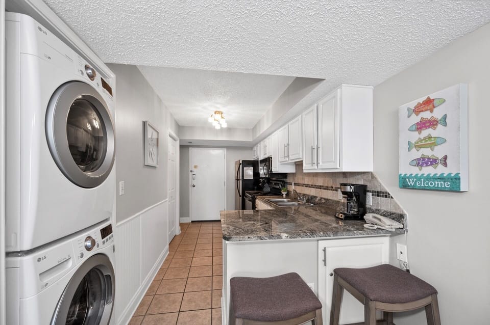 Full Size Kitchen with Granite Countertops and Stainless Steel Appliances - Full Size Washer and Dryer