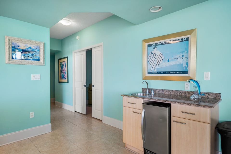 Caribe Resort B210 Wet Bar