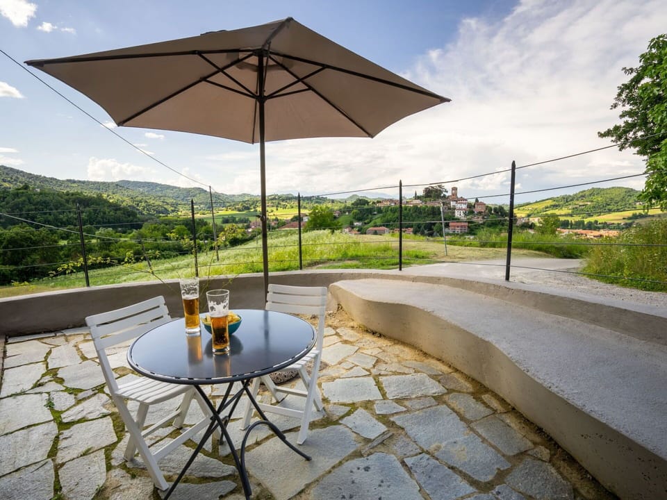 Umbrella, Property, Shade, Real Estate, Patio, Building, Architecture, Home, House, Fashion Accessory