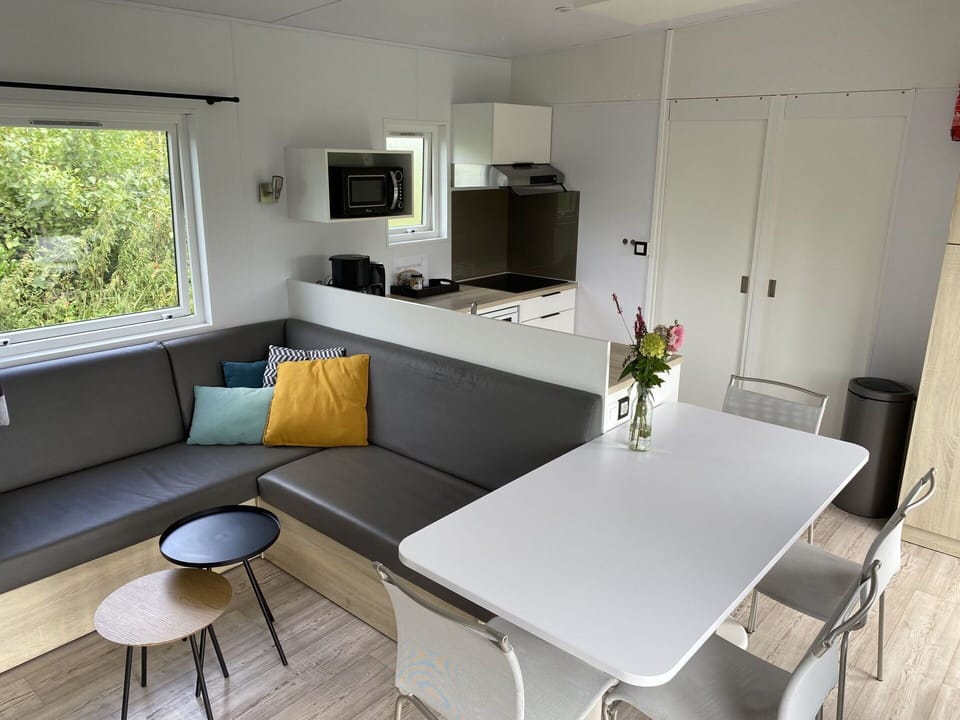 Table, Furniture, Couch, Property, Chair, Building, Interior Design, Cabinetry, Living Room, Studio Couch