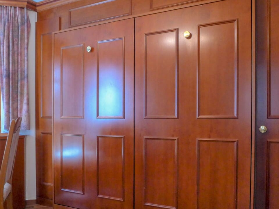 Wood Stain, Door, Room, Furniture, Property, Cupboard, Hardwood, Varnish, Wood, Architecture