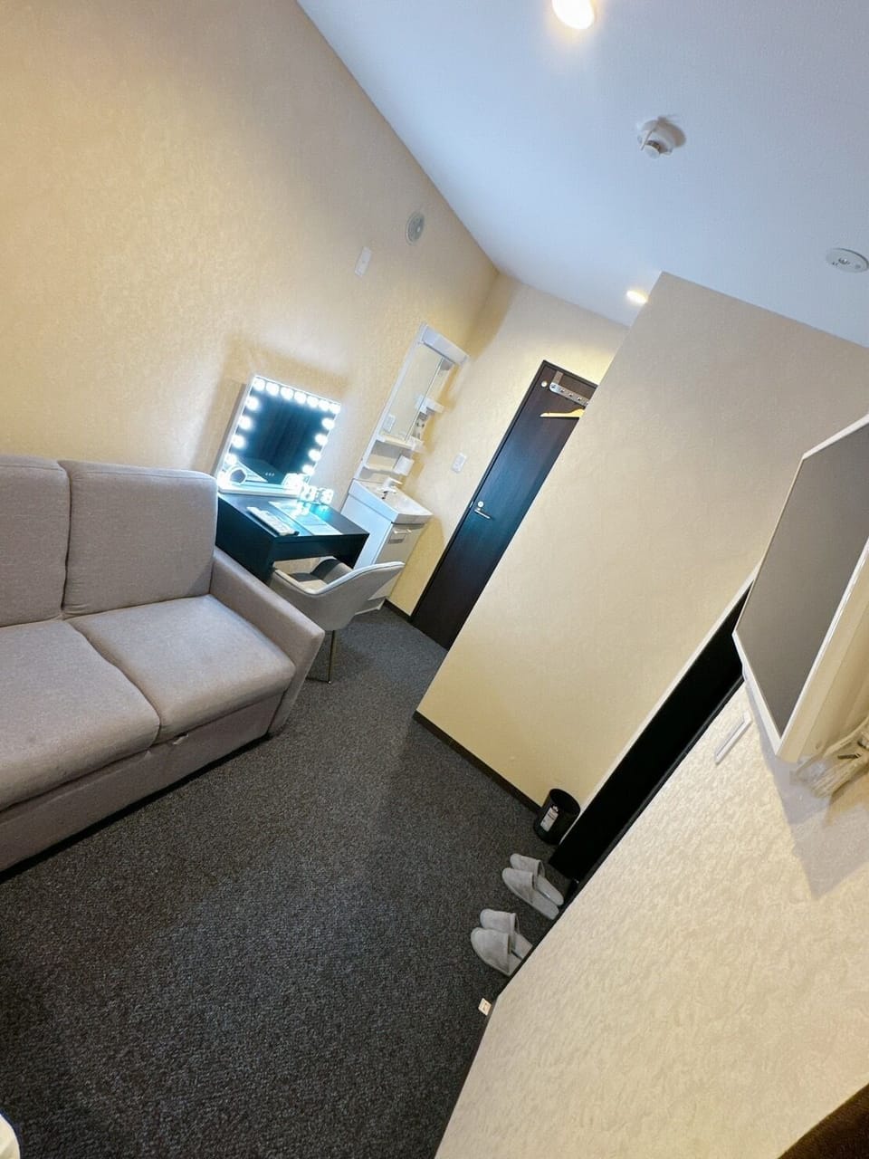 Standard Double Room (201)