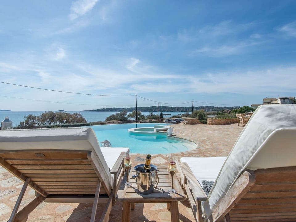 Villa | Pool | Indoor pool, outdoor pool