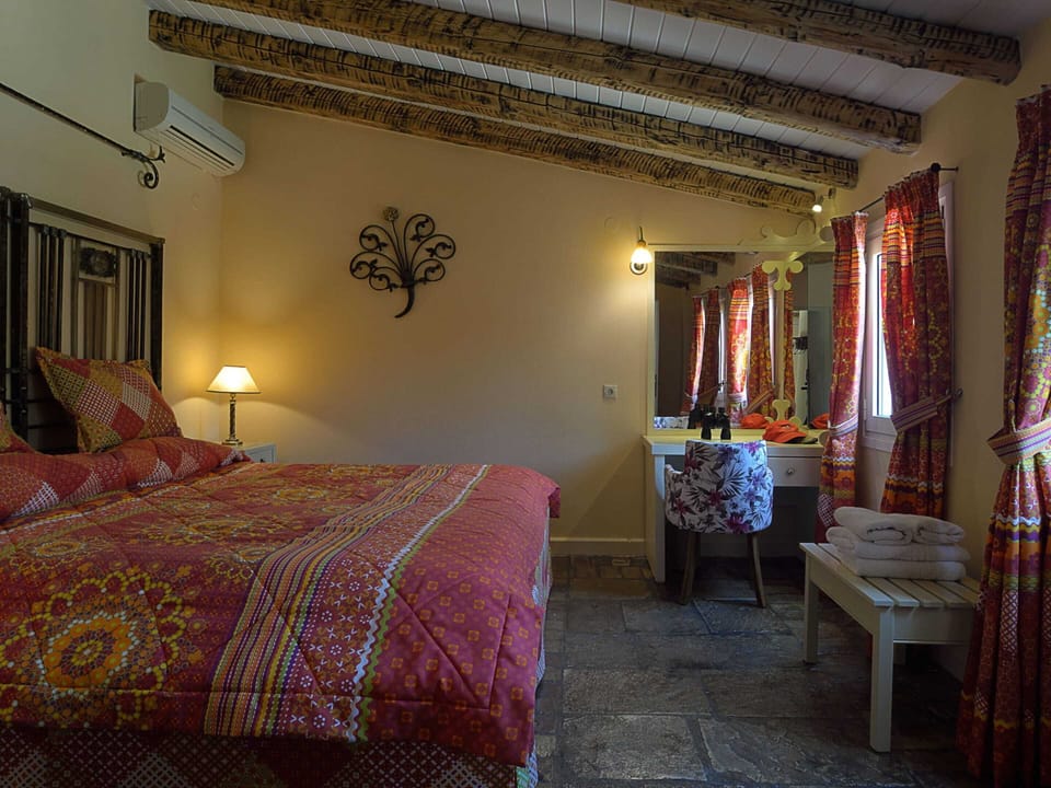 Apartment | 1 bedroom, bed sheets