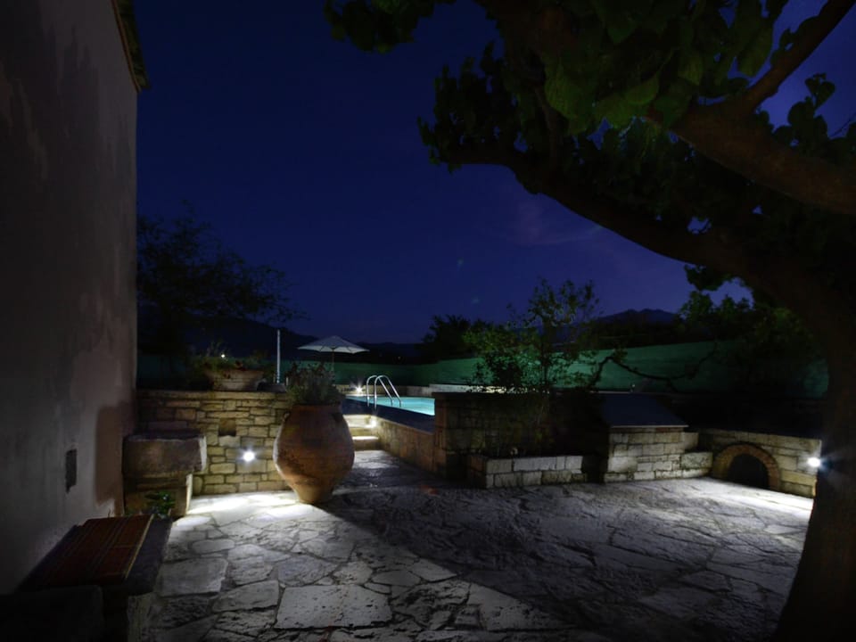 House | Exterior