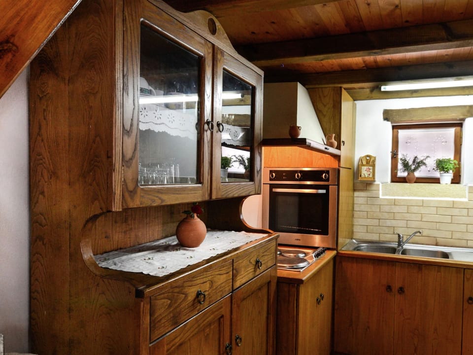 House | Private kitchen | Highchair