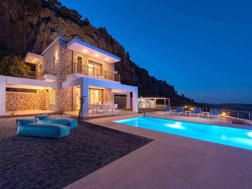 Villa | Pool | Indoor pool, outdoor pool