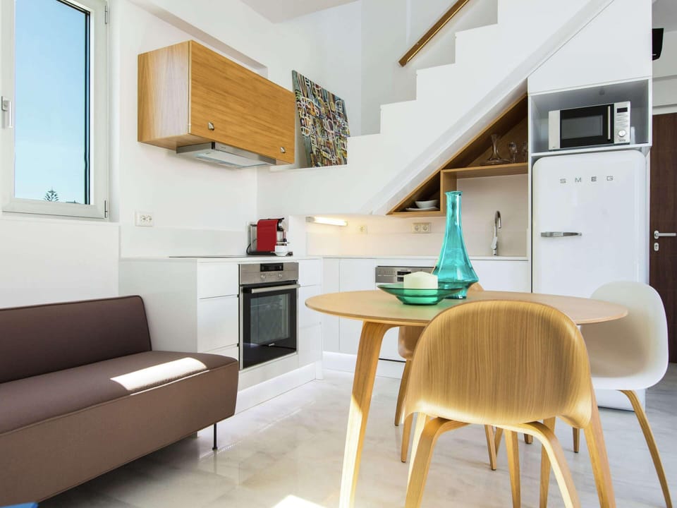 Villa | Private kitchen | Highchair, cookware/dishes/utensils