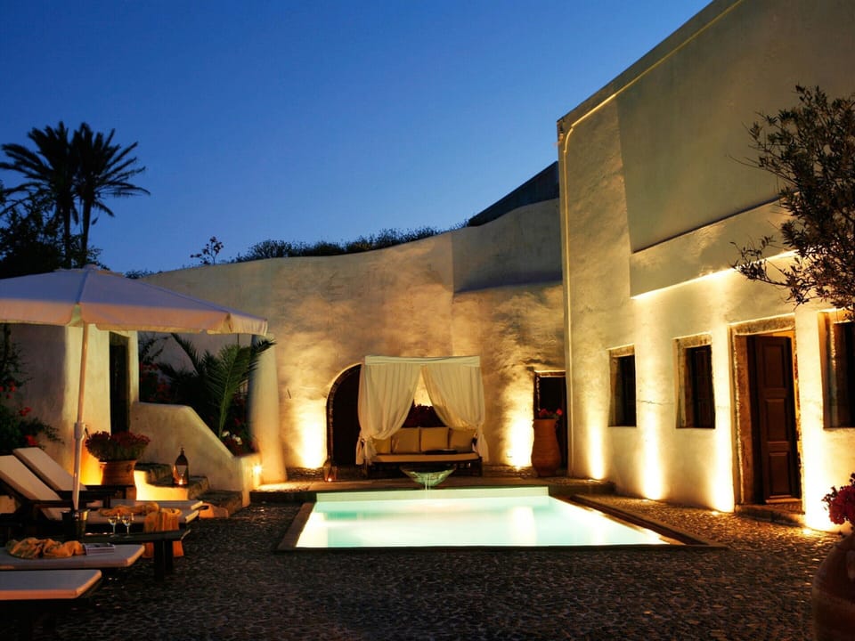 Villa | Pool | Indoor pool, outdoor pool