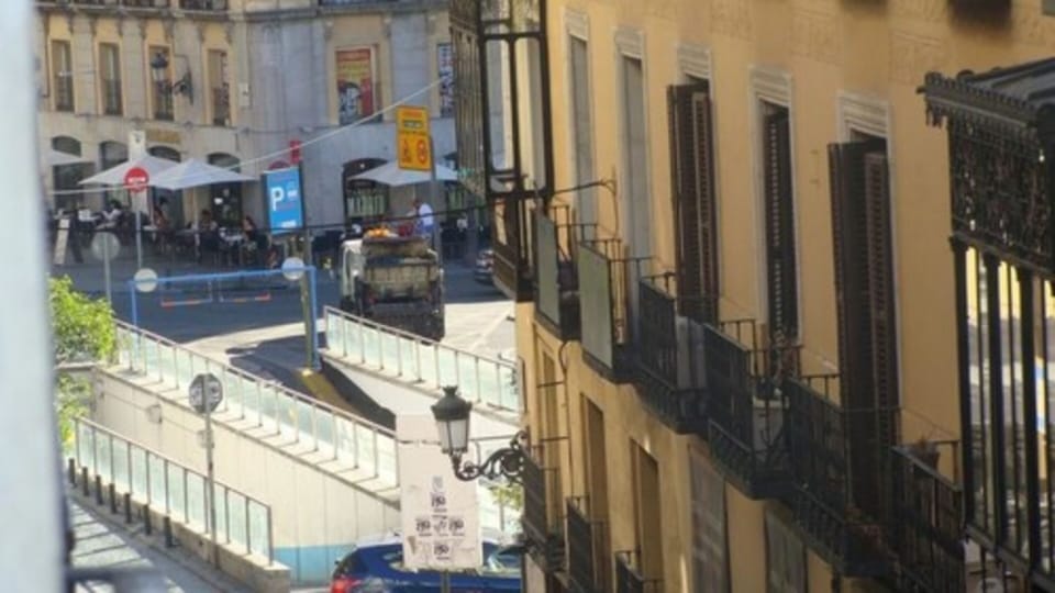Hostal JQ Madrid 1 Hostel in Centro