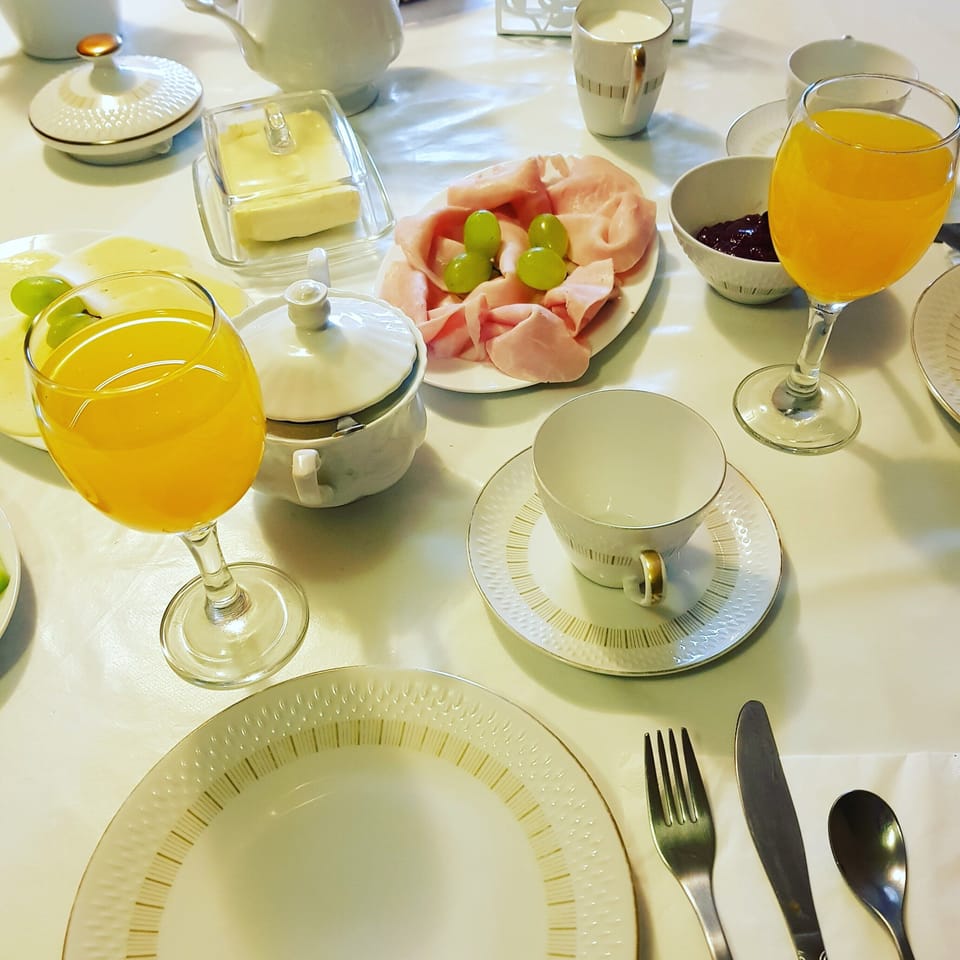 Daily continental breakfast for a fee