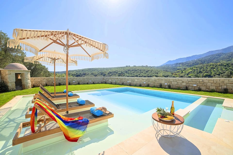 Blue Lake Villa | HotelPraxis Group