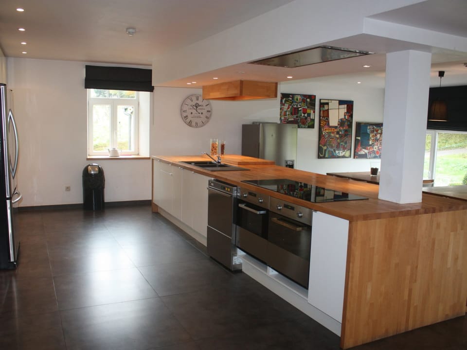 House | Private kitchen | Highchair