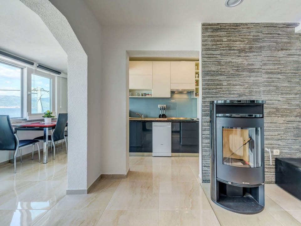 Apartment | Private kitchen | Highchair, cookware/dishes/utensils