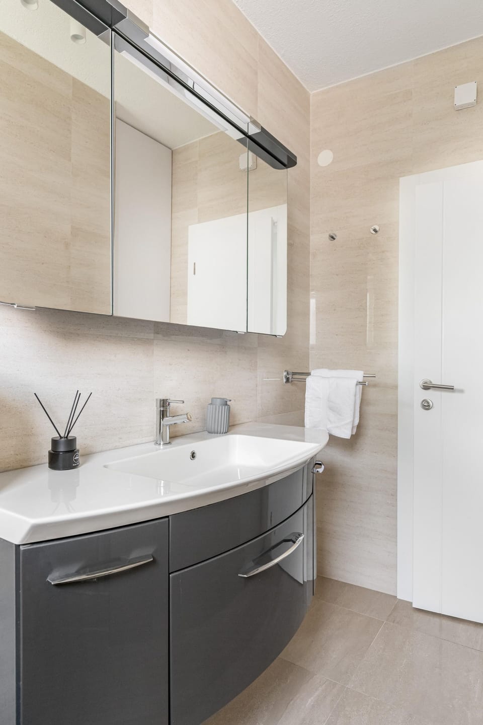 Apartment 5 km From Trogir's Center Apartment in Split-Dalmatia County
