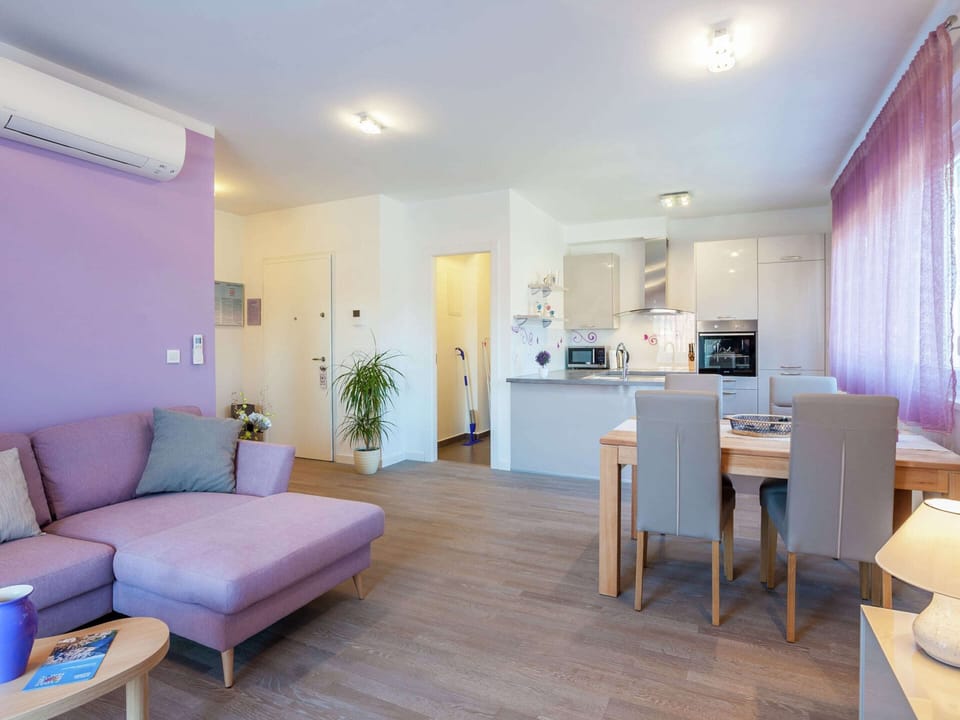 Apartment | Private kitchen