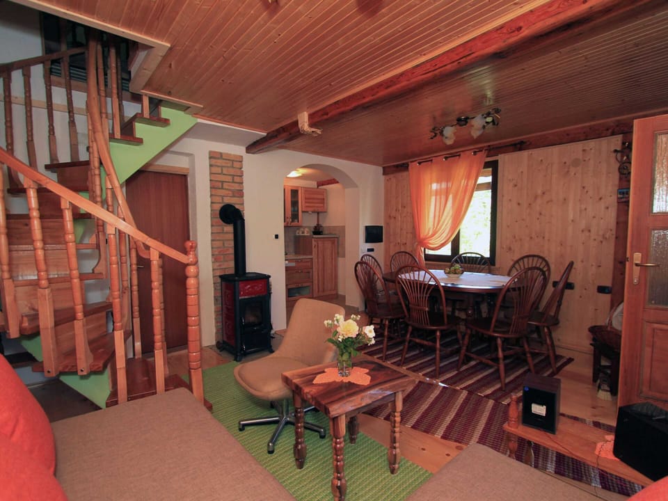 House | Dining