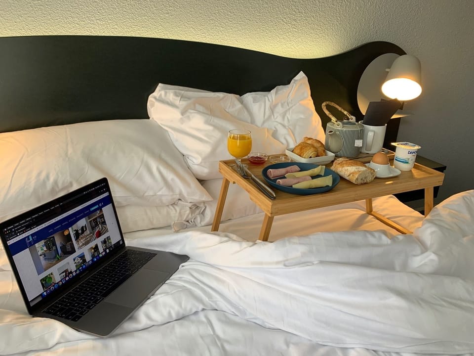 Classic Double Room | Memory foam beds, individually furnished, desk, laptop workspace