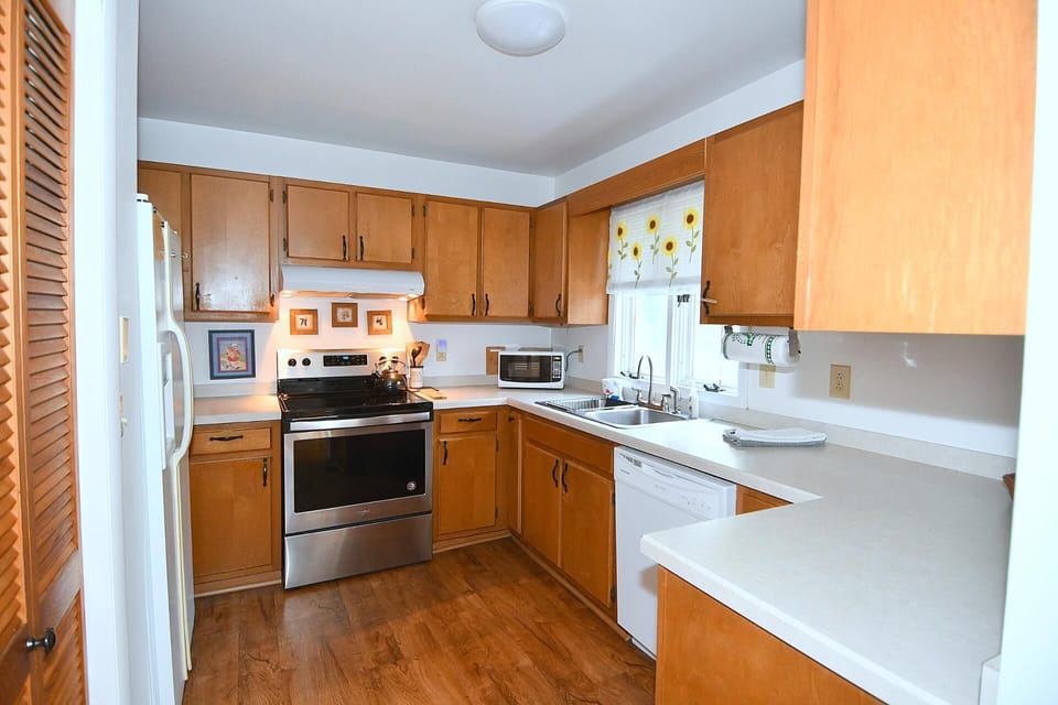 House, Multiple Beds (Serendipity - Large 5BR with a Hot Tu) | Private kitchen | Oven, stovetop, spices, cleaning supplies