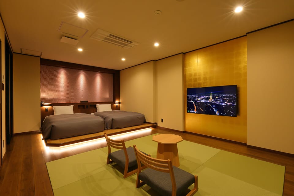 Exclusive Residence with Silver hot springs, Non smoking | In-room safe, blackout drapes, soundproofing, WiFi (free)