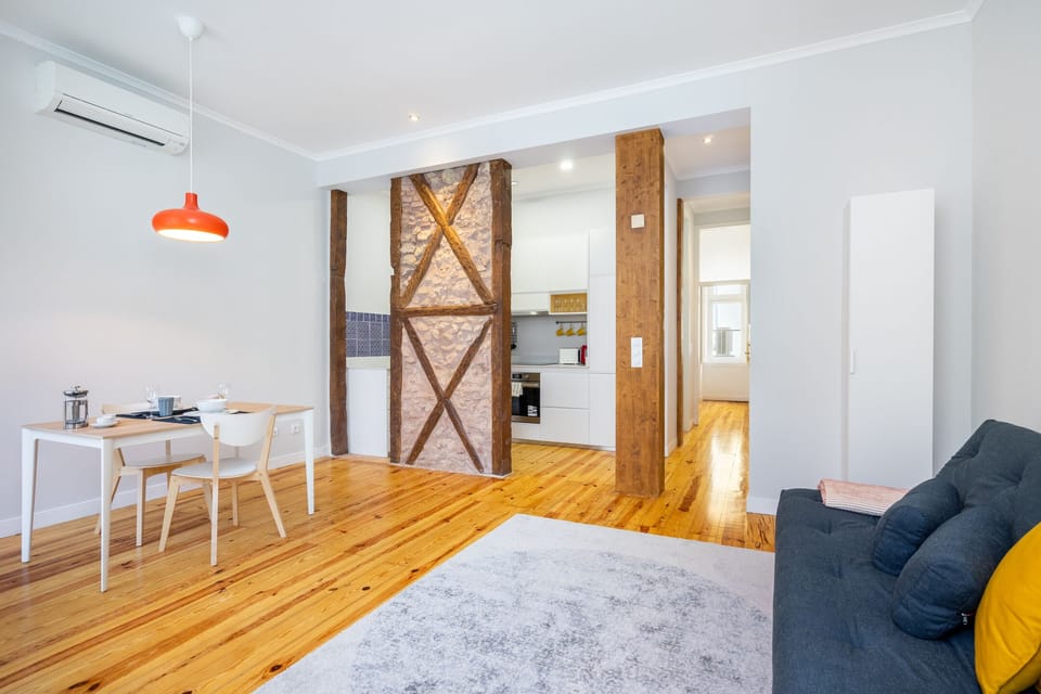 Apartment, 1 Bedroom, Non Smoking | Living room | Flat-screen TV