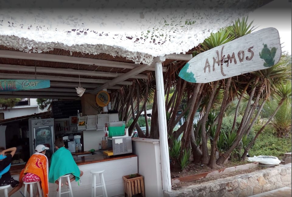 Beach bar