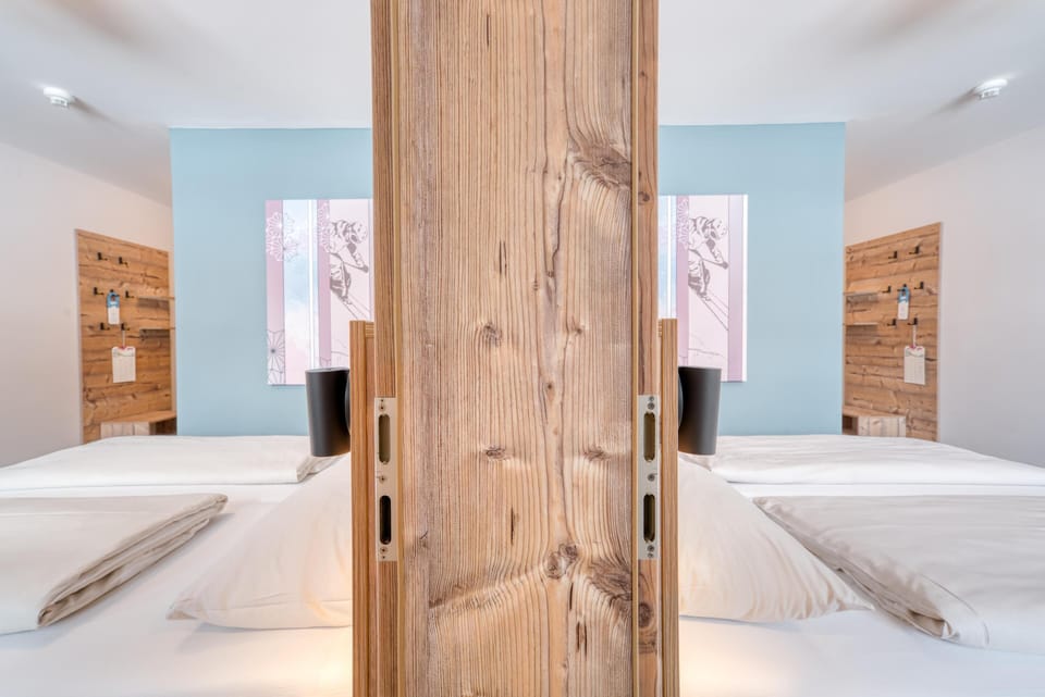 Family Room, 2 Bedrooms, Connecting Rooms | Bathroom | Shower, rainfall showerhead, free toiletries, hair dryer