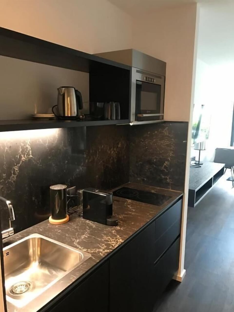 Private kitchenette