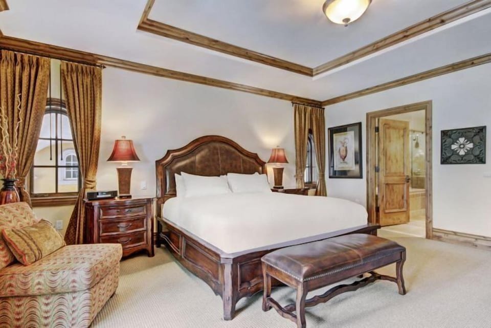 Condo (Vail Solaris 4 Bedroom Den) | Exterior
