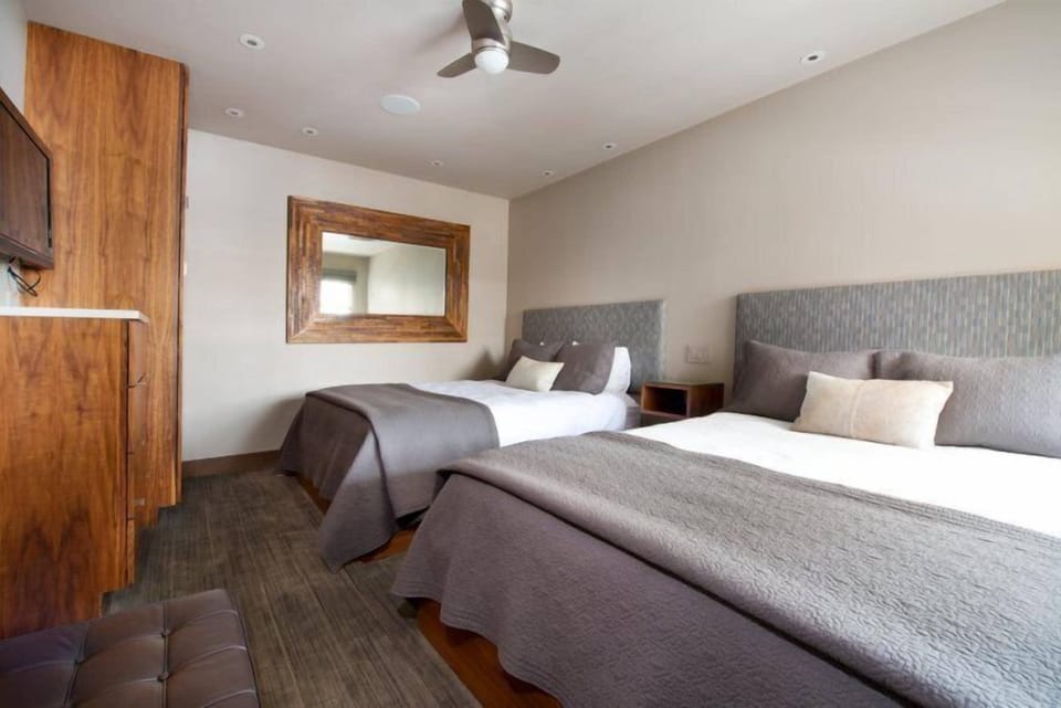 Room (Aspen Gant Platinum 2) | Exterior