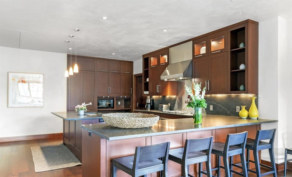 Condo (Vail Solaris 3 Bedroom) | Private kitchen