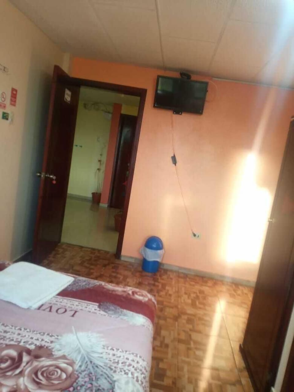 Room, 1 Twin Bed | Desk, WiFi (free), bed sheets